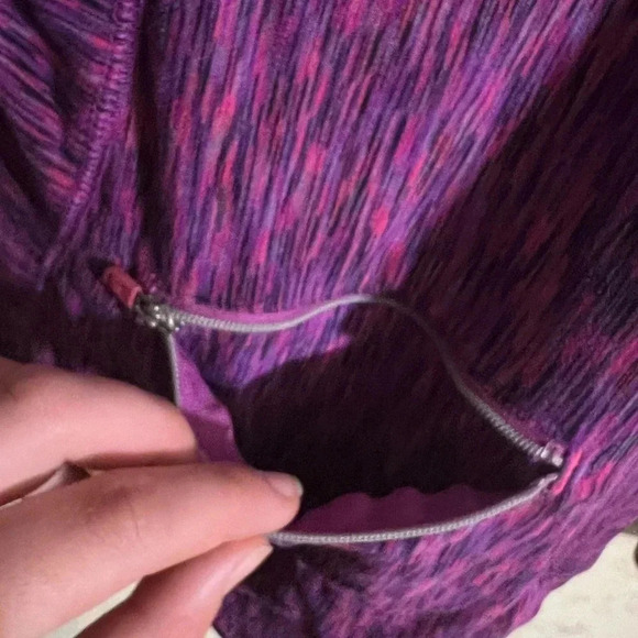 ATHLETA Sweatshirt - Picture 6 of 6